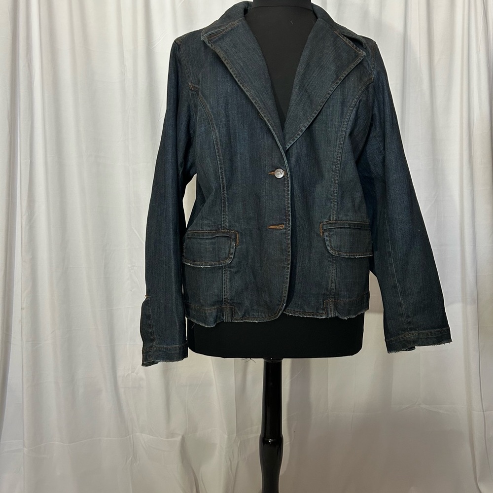 Venezia denim fitted jacket.